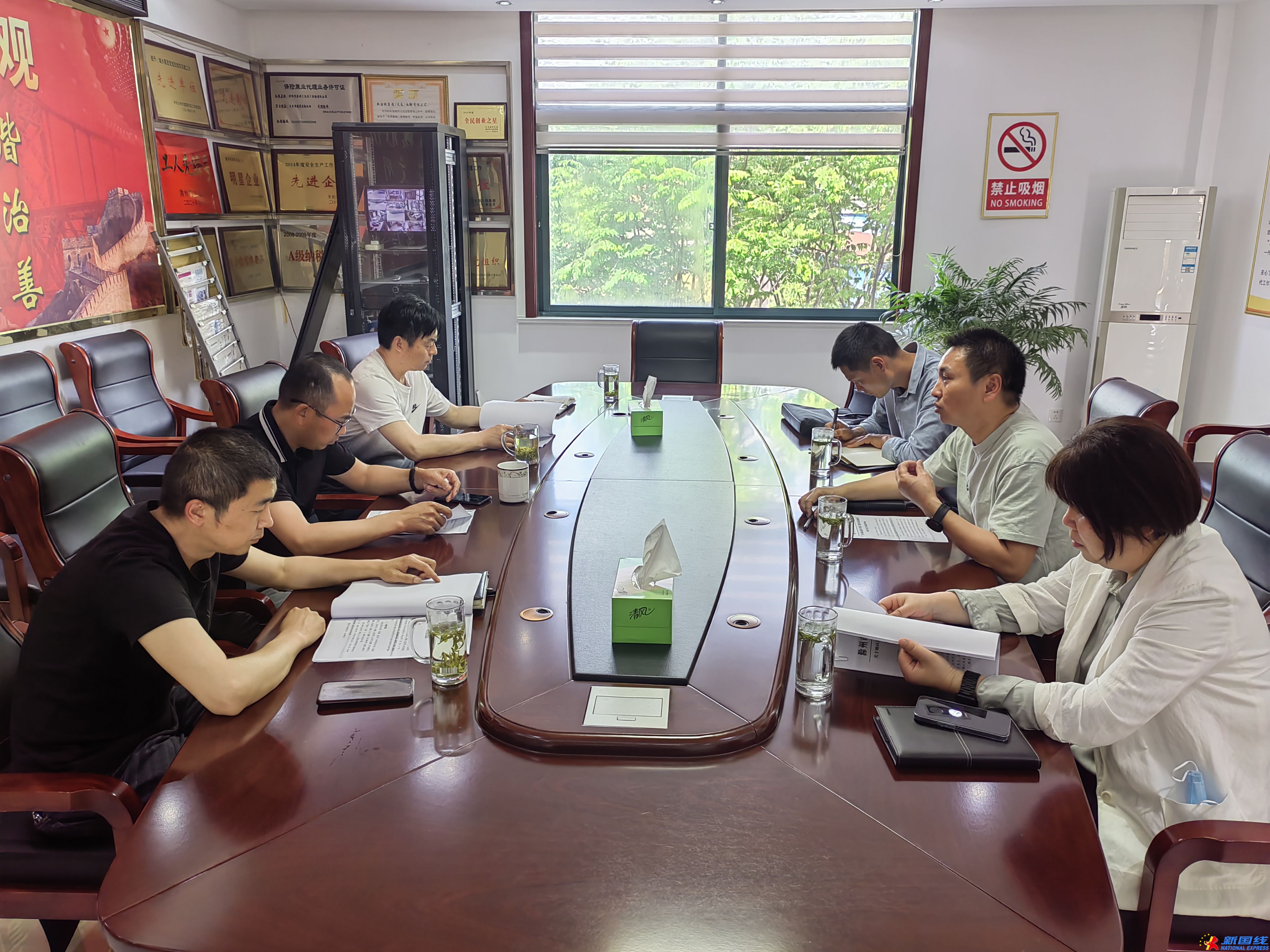 市交通运输局、退役军人事务局来我公司对接全国退役军人免费乘坐公交事项